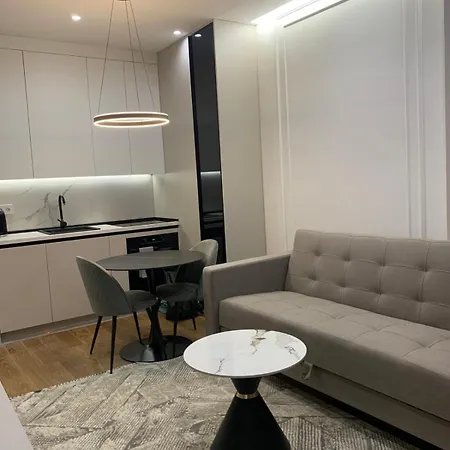 Luan5 Centar Μπάνια Λούκα