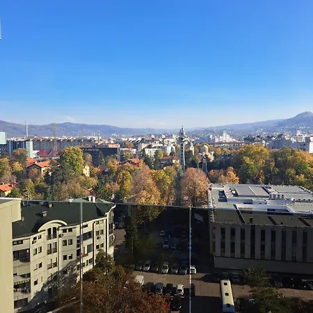 Luan5 Centar Μπάνια Λούκα